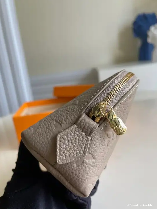 Official oldcobbler POUCH COSMETIC VUITTON LOUIS 0607
